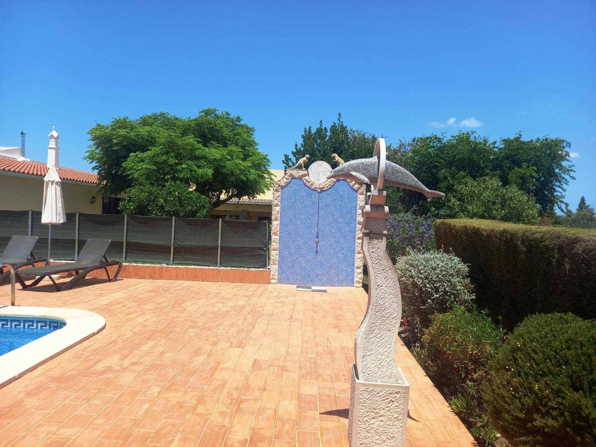 Quinta Das Aves - Apartamento T2 Com Piscina Comum Odiaxere Bagian luar foto