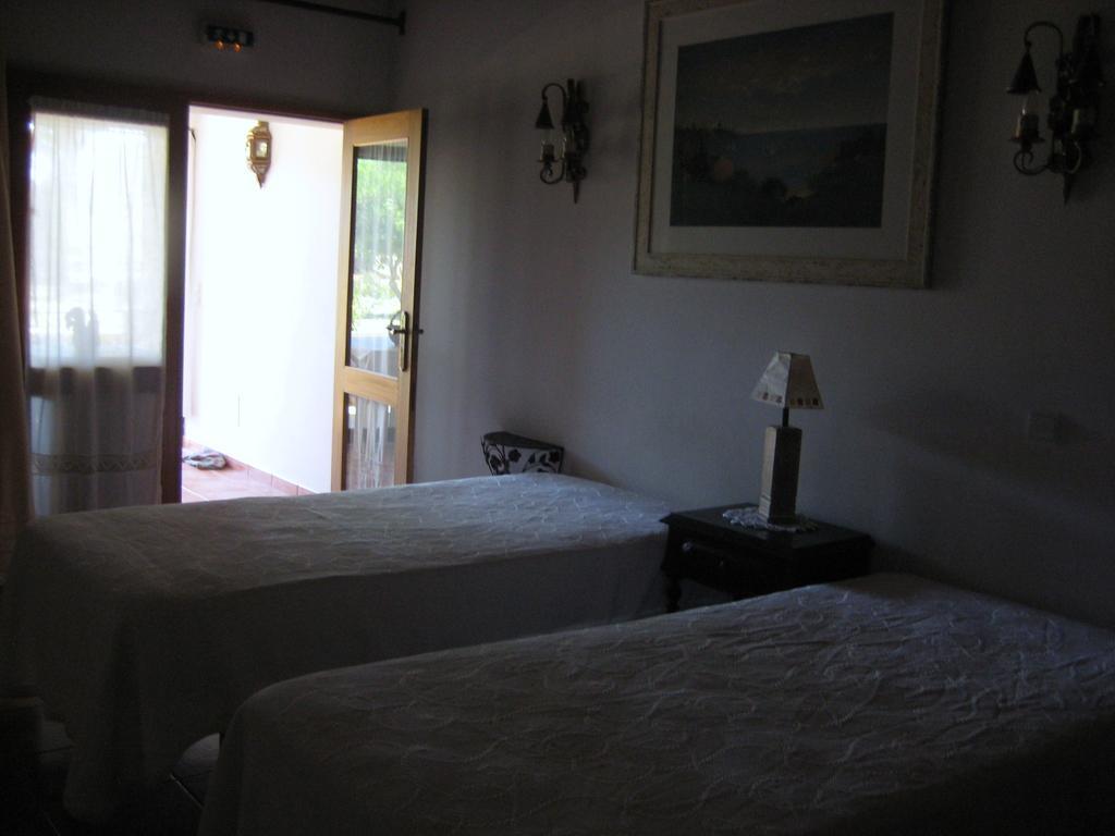 Quinta Das Aves - Apartamento T2 Com Piscina Comum Odiaxere Bagian luar foto